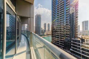 Maison Privee - Beautiful Chic Apt w Full Marina Views Next to the Beach